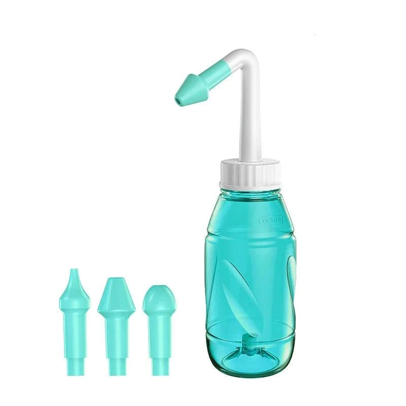 Introducing the Nasal Wash Irrigator Sinus Relief Bottle Nose Cleaner for Adults: a simple yet effective sinus relief device featuring a turquoise design with a white spout. This clear bottle includes three interchangeable nozzle tips, also in turquoise, ensuring optimal and efficient nasal irrigation.